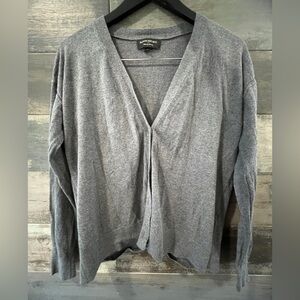 📚 Banana Republic Charcoal Women's Cardigan